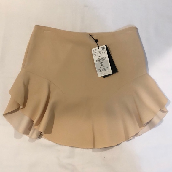 Zara Dresses & Skirts - Zara Tan Beige Cream Skirt NWT